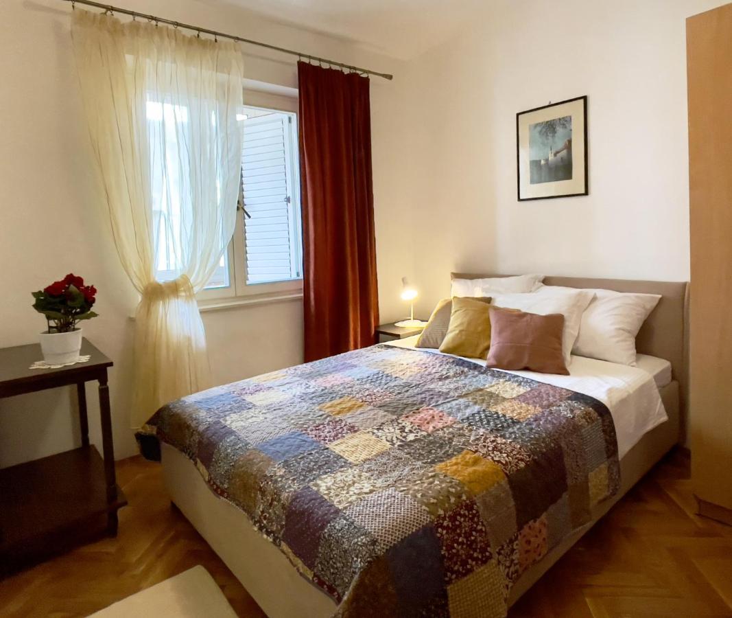 Appartement Malena 2+2 à Dubrovnik Extérieur photo